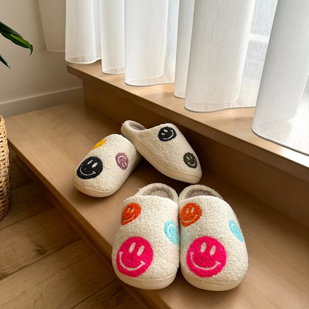 Colorful Happy Face Slides Slippers