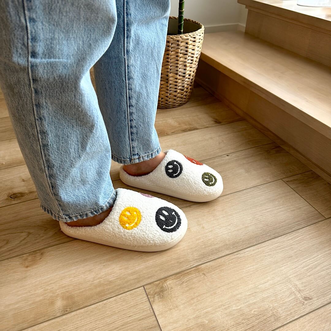 Colorful Happy Face Slides Slippers